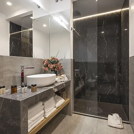 Holidays Boutique 4*