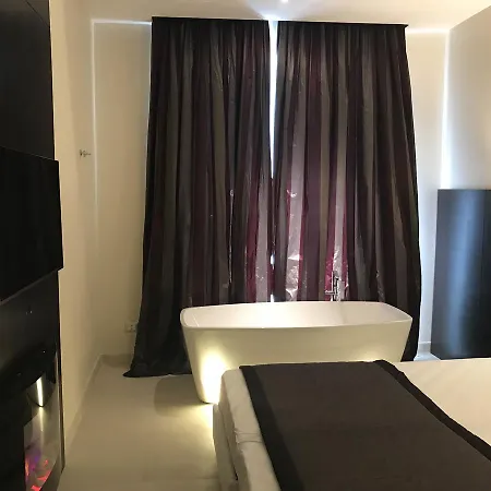 Holidays Boutique Bed & Breakfast Rome