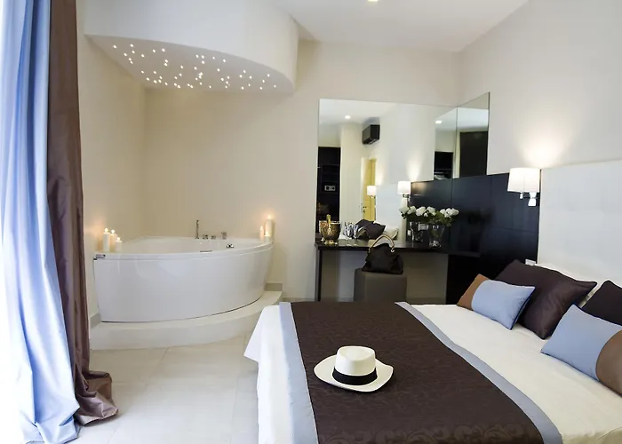 Holidays Boutique Rom